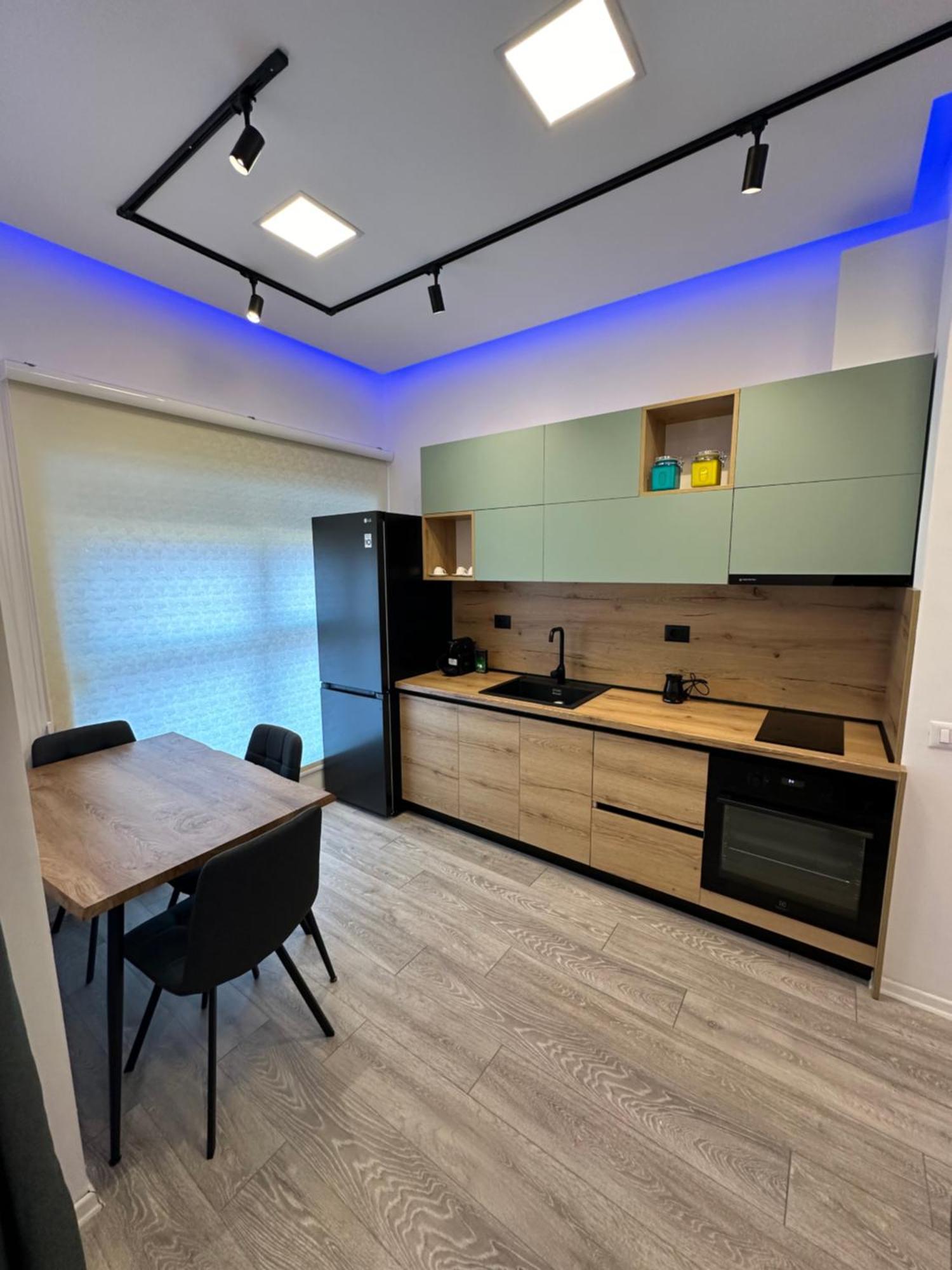 Sunflower Apartment 地拉那 外观 照片